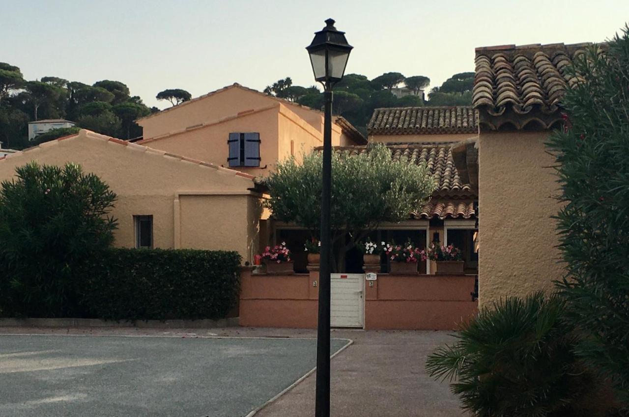 Sainte Maxime France 4 Etoiles Front De Mer Plage De La Nartelle Exterior foto